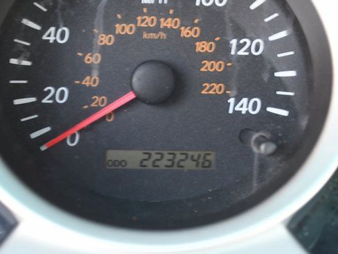 Used 2004 Toyota Highlander 2WD V6 image 33
