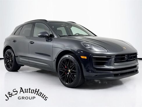 Used 2023 Porsche Macan S w/ Sport Chrono Package AWD/4WD image 1