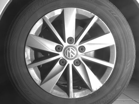 Used 2015 Volkswagen Golf S FWD image 23