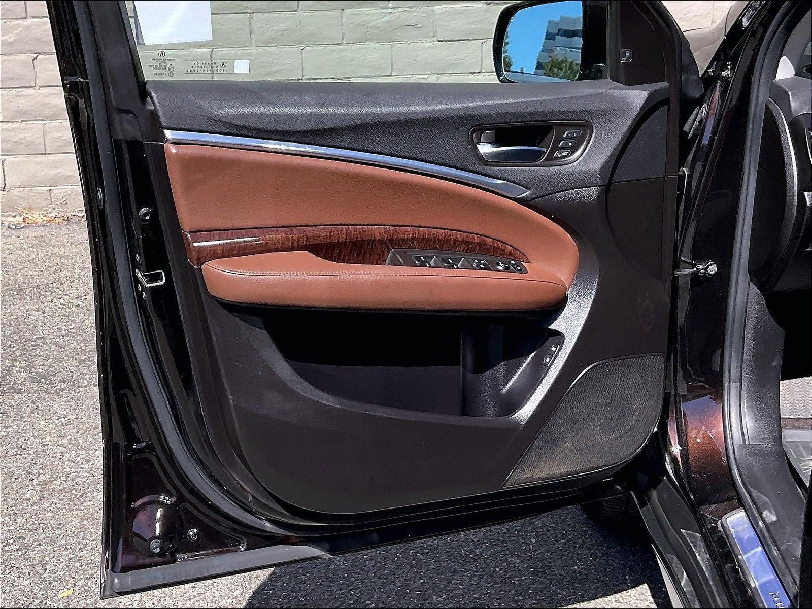 Used 2018 Acura MDX w/ Technology Package AWD/4WD image 22