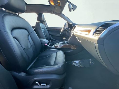 Used 2016 Audi Q5 2.0T Premium Plus w/ Technology Package image 27