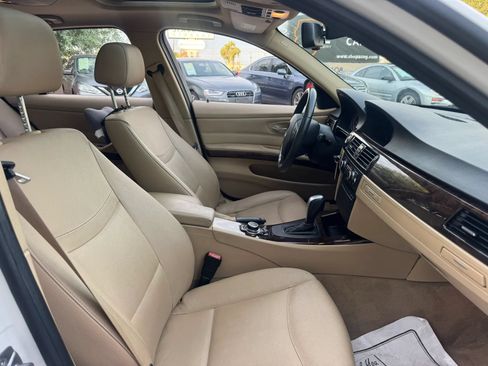 Used 2011 BMW 328i Sedan RWD image 35