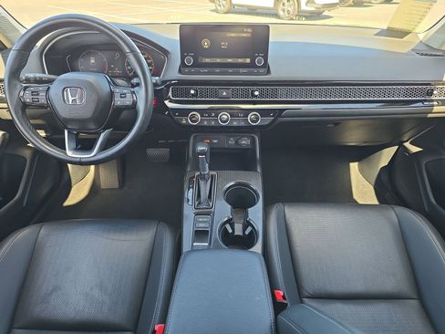 Used 2023 Honda Civic EX-L image 9