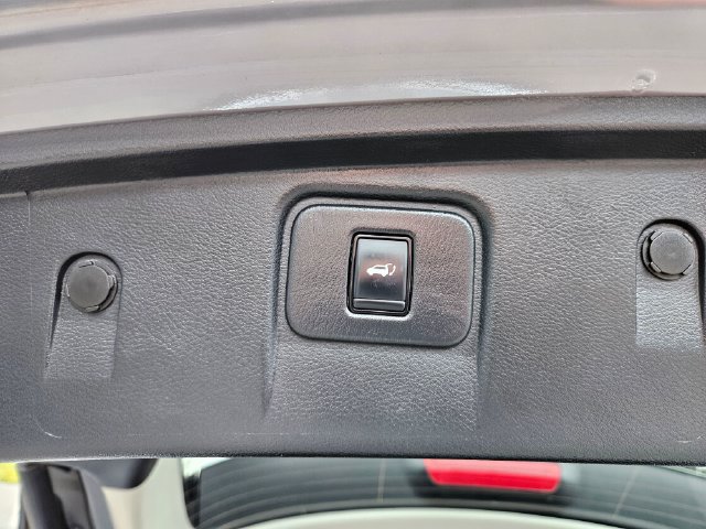 Used 2024 Nissan Murano SL AWD/4WD image 15