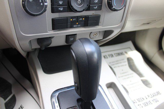 Used 2012 Ford Escape XLT FWD image 28
