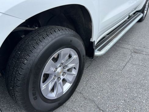 Used 2025 Chevrolet Silverado 1500 W/T RWD image 15