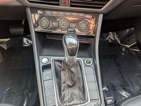 Used 2022 Volkswagen Jetta SE image 14