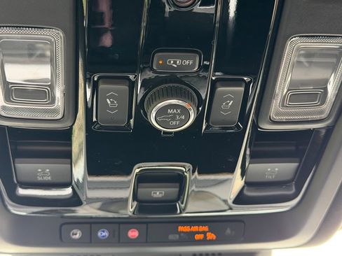 Used 2025 Cadillac Escalade Premium Luxury w/ Touring Package AWD/4WD image 34