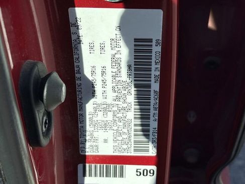 Used 2022 Toyota Tacoma SR AWD/4WD image 11