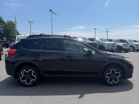 Used 2014 Subaru Crosstrek 2.0i Premium AWD/4WD image 2