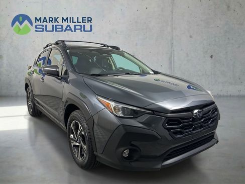 Used 2024 Subaru Crosstrek 2.0i Premium image 1