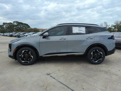 New 2026 Kia Sportage SX image 5