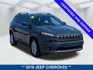 Used 2018 Jeep Cherokee Latitude Plus video 2