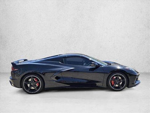 Used 2023 Chevrolet Corvette Stingray Premium Conv w/ Z51 Performance Package RWD image 4