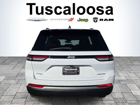 New 2026 Jeep Grand Cherokee Limited RWD image 6