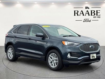 Used 2024 Ford Edge SEL w/ Convenience Package