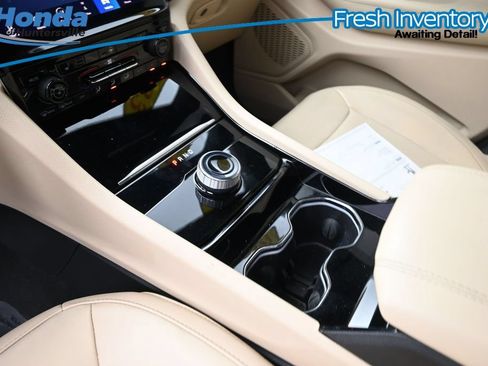 Used 2023 Jeep Grand Cherokee Limited RWD image 22