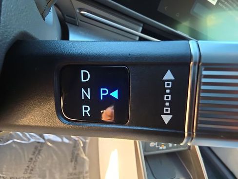 New 2026 Hyundai Kona SEL Premium FWD image 33