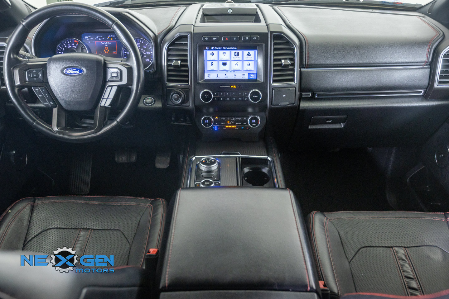 Used 2019 Ford Expedition Limited w/ Equipment Group 303A AWD/4WD image 5