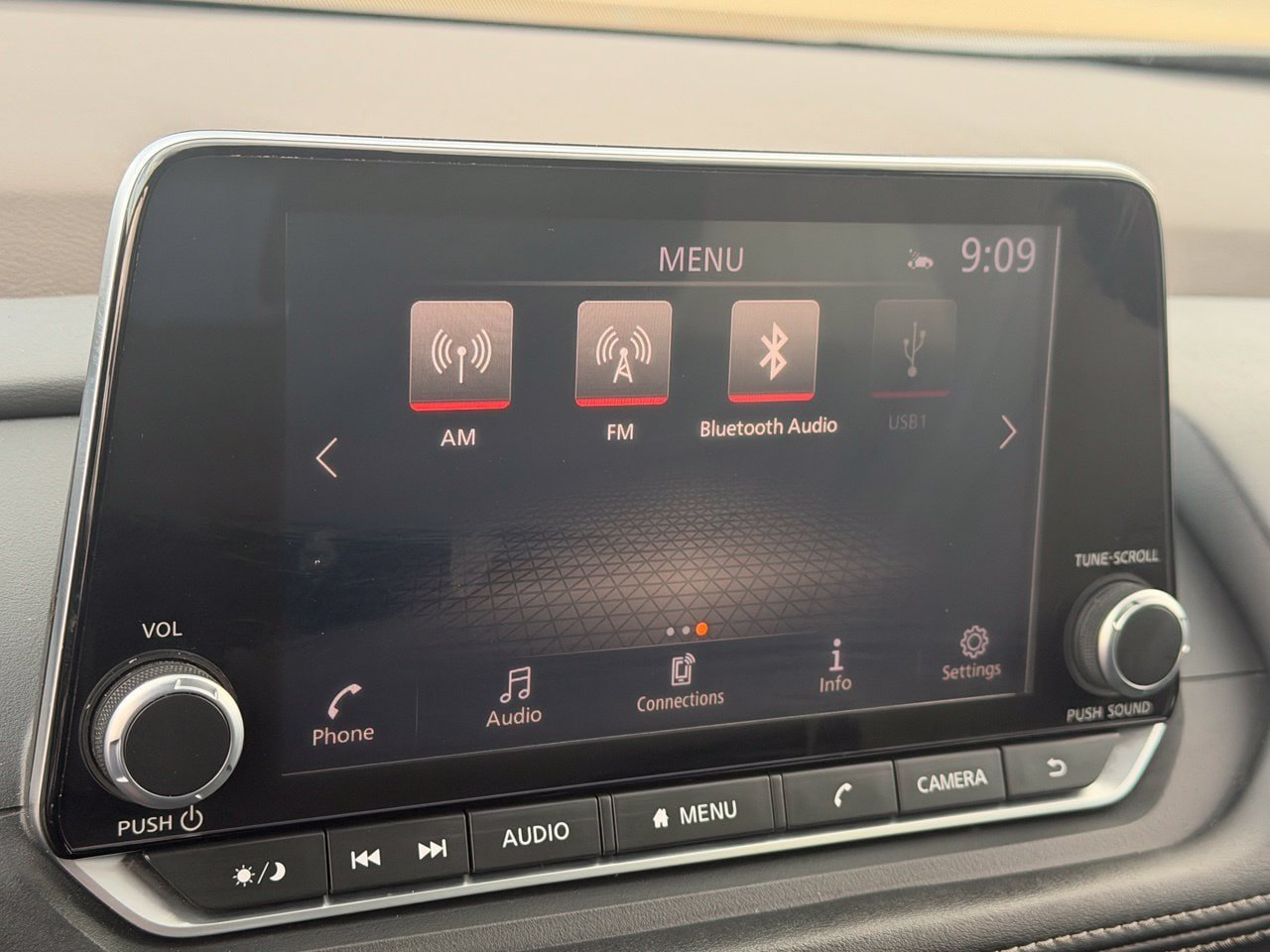Certified 2023 Nissan Rogue SV FWD image 20