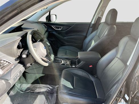Used 2023 Subaru Forester Touring image 22