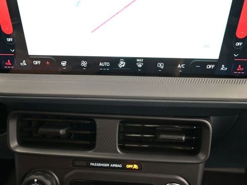 New 2025 Ford Maverick Lariat w/ Black Appearance Package image 17