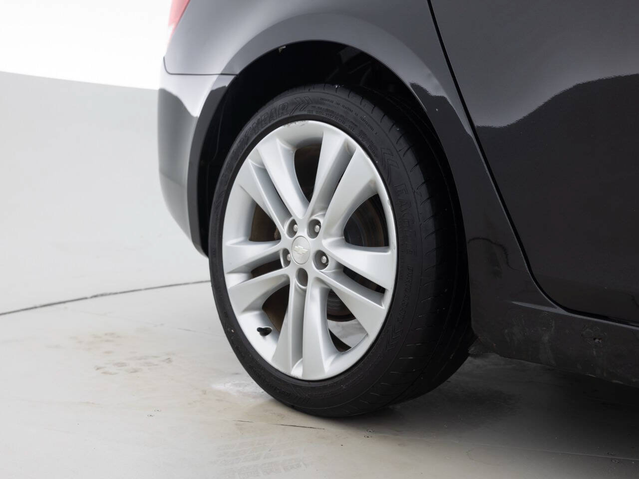 Used 2012 Chevrolet Cruze LTZ FWD image 19