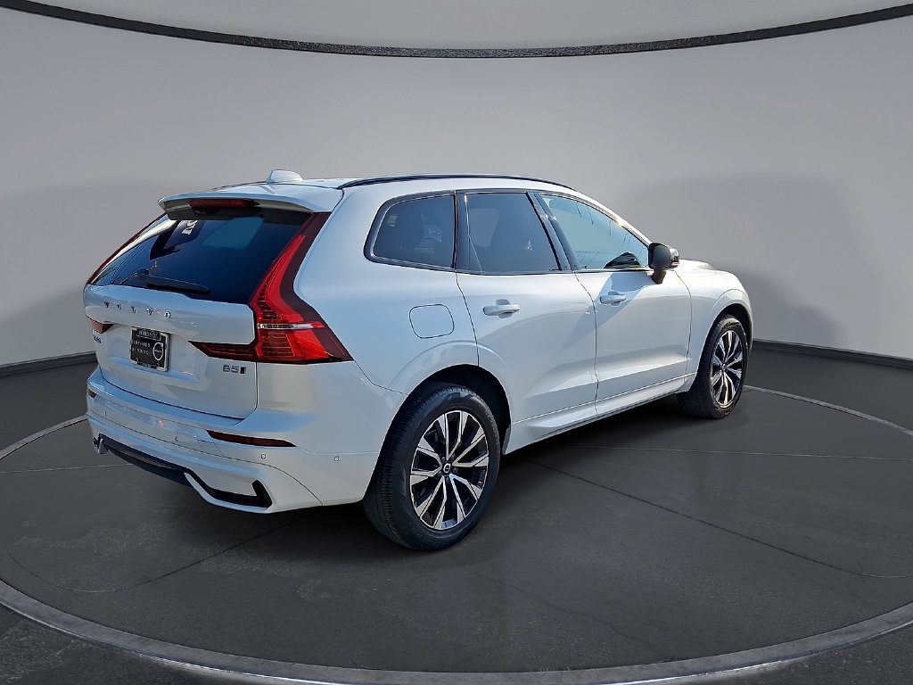 Certified 2024 Volvo XC60 B5 Plus w/ Protection Package AWD/4WD image 31