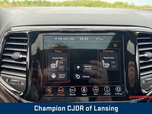 Used 2022 Jeep Grand Cherokee Laredo X AWD/4WD image 26