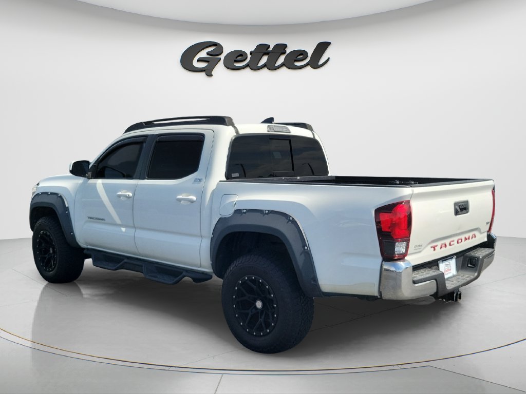 Used 2021 Toyota Tacoma SR5 RWD image 7