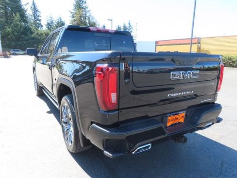Used 2025 GMC Sierra 1500 Denali Ultimate AWD/4WD image 5