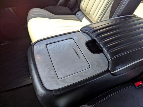 Used 2019 INFINITI QX80 Limited w/ All-Season Package image 49