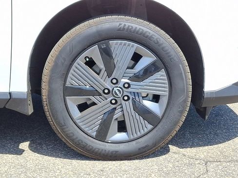 Certified 2025 Nissan Murano SL w/ Cargo Package AWD/4WD image 9