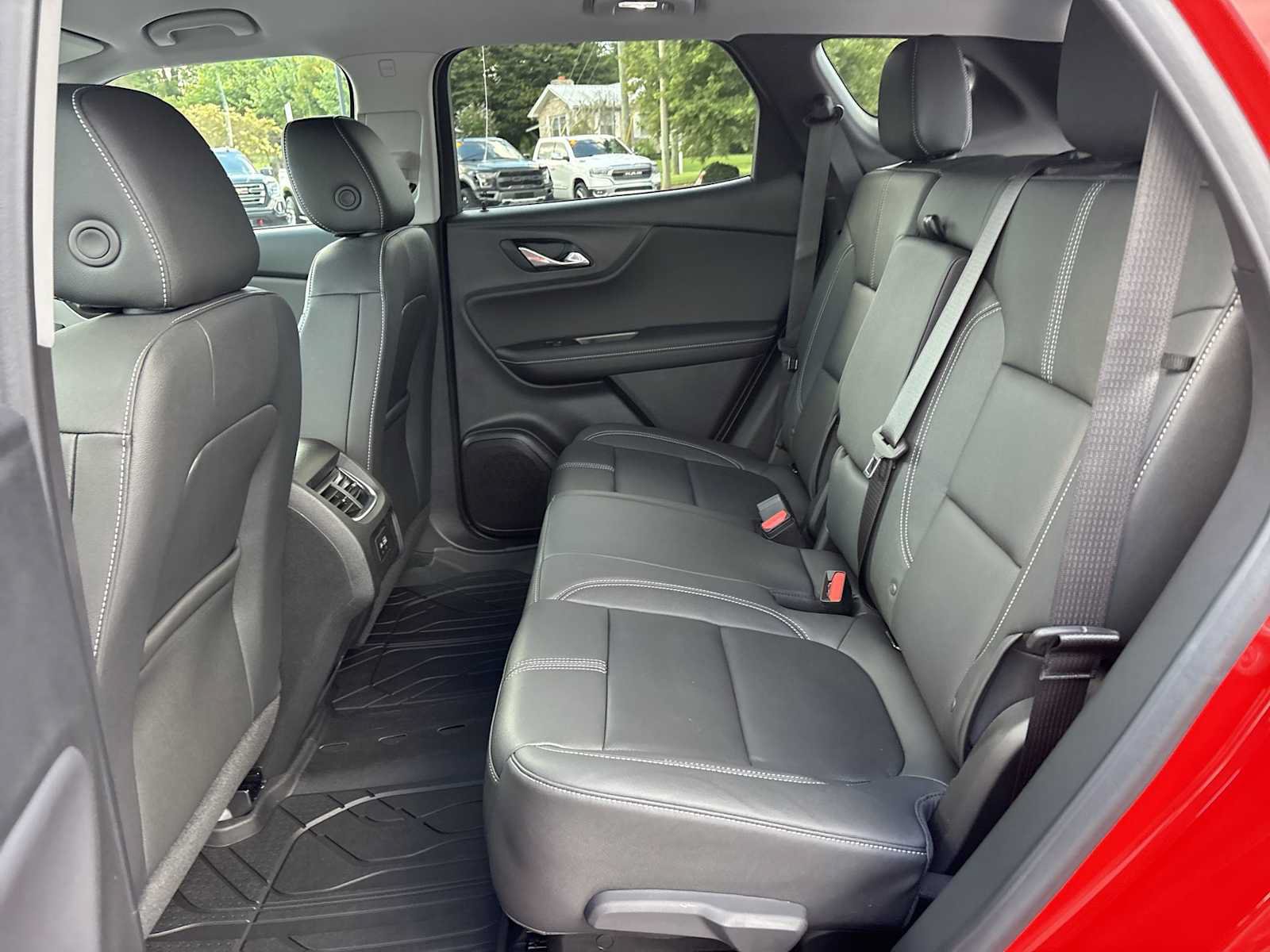 New 2026 Chevrolet Blazer LT w/ LPO, Floor Liner Package AWD/4WD image 23