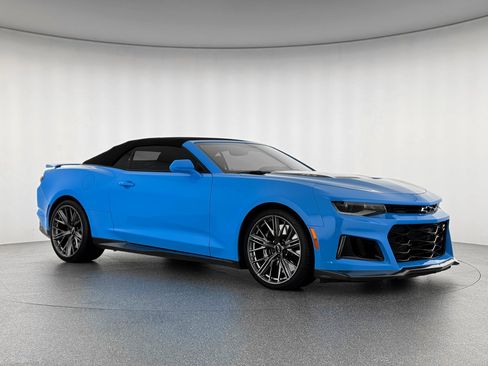 Used 2023 Chevrolet Camaro ZL1 image 8