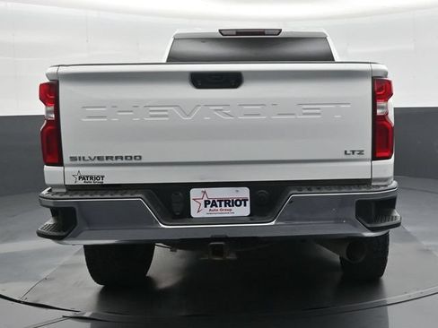 Used 2023 Chevrolet Silverado 2500 LTZ AWD/4WD image 22