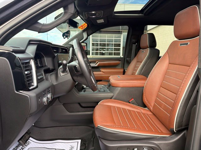 Used 2024 GMC Sierra 2500 Denali Ultimate AWD/4WD image 15