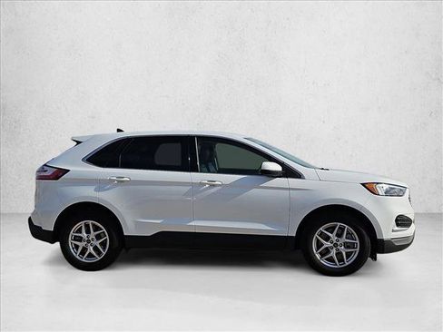 Used 2024 Ford Edge SEL AWD/4WD image 4