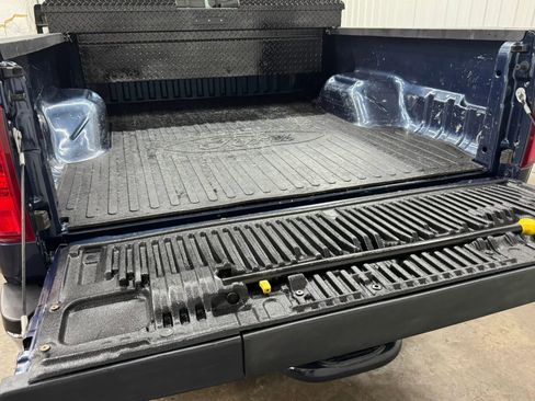 Used 2016 Ford F250 Lariat w/ Lariat Ultimate Package AWD/4WD image 5