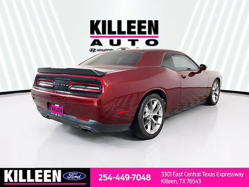 Used 2023 Dodge Challenger GT RWD image 9