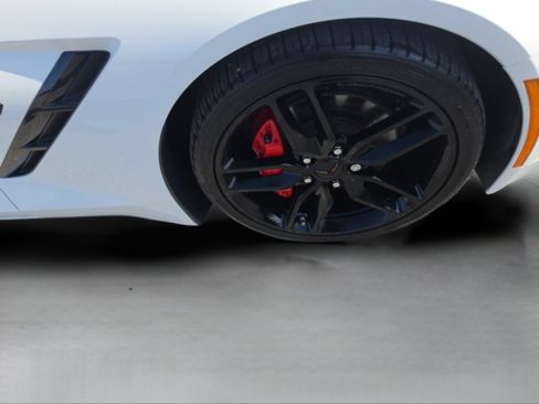 Used 2016 Chevrolet Corvette Stingray Convertible w/ 2LT Preferred Equipment Group RWD image 29