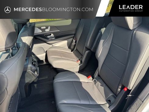 Used 2025 Mercedes-Benz GLS 450 GLS 450 image 95