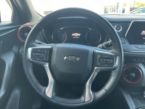 Used 2019 Chevrolet Blazer RS AWD/4WD image 2