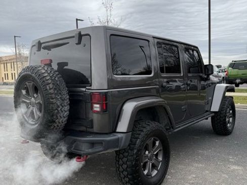 Used 2017 Jeep Wrangler Unlimited Rubicon image 6