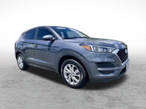 Used 2021 Hyundai Tucson SE FWD image 3