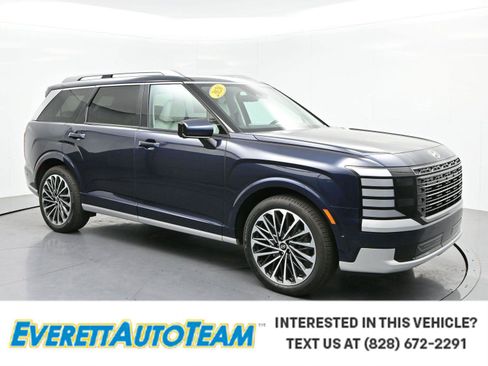 Used 2026 Hyundai Palisade Calligraphy FWD image 1
