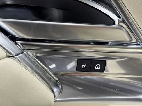 New 2026 Land Rover Range Rover Autobiography AWD/4WD image 26