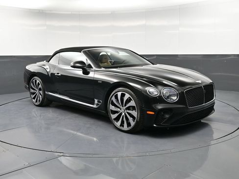Used 2024 Bentley Continental GT AWD/4WD image 10