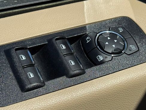 Used 2020 Ford F150 Lariat w/ Equipment Group 502A Luxury image 20