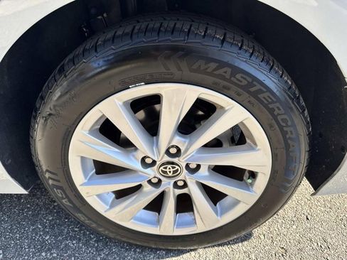 Certified 2024 Toyota Camry LE image 31